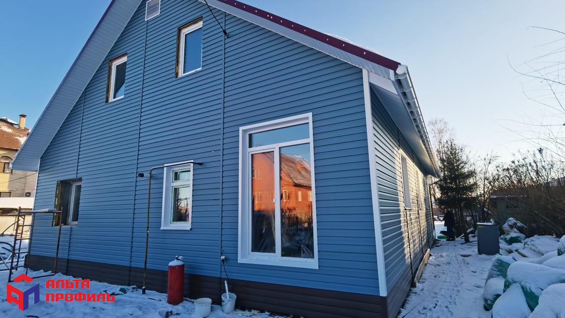 БЛОКХАУС Виниловый сайдинг | Люкс, Орех ВН-03 3000х222мм